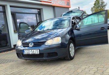 Volkswagen Golf V Hatchback 1.4 i 16V 75KM 2005 Volkswagen Golf 1,4 Ben Klima 1.4 Benzyna 75KM, zdjęcie 19