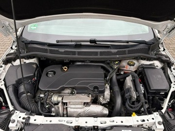 Opel Astra K Sports Tourer 1.4 Turbo 150KM 2017 Opel Astra kombi 1.4 150 KM Climatronic FV23%, zdjęcie 29