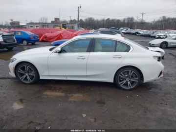 BMW Seria 3 G20-G21 2022 BMW Seria 3 330i xDrive 2022 2.0 Benzyna 255KM, zdjęcie 2