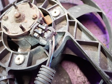 FIAT PANDA II 03-11 1.1 55KM VENTILÁTOR CHLADIČŮ 2 PIN