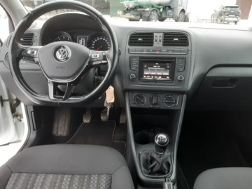 Volkswagen Polo V Hatchback 3d Facelifting 1.0 60KM 2015 VW Polo 1.0 MPi BlueMotion 2015 r. lift radar, zdjęcie 5