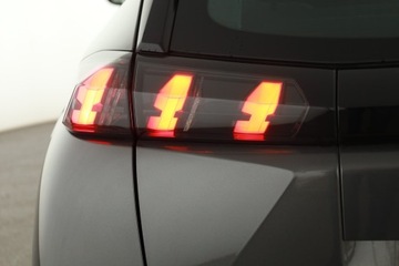 Peugeot 2008 II SUV 1.2 PureTech 130KM 2021 Peugeot 2008 1.2 PureTech, Salon Polska, zdjęcie 21