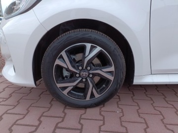 Toyota Yaris IV Hatchback 1.5 Hybrid Dynamic Force 116KM 2024 Toyota Yaris Hybrid 1.5 Style IV (2020-) 1.5 Hybry, zdjęcie 20