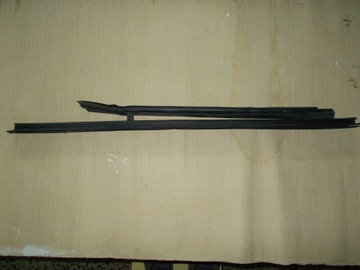 VOLVO V60 ВНУТРЕННЯЯ НАКЛАДКА ЛЕВАЯ