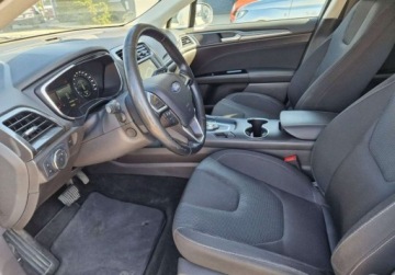 Ford Mondeo V Sedan Facelifting 2.0 EcoBlue 190KM 2020 Ford Mondeo 2.0 Ecoblue 190KM Titanium Salon PL FV23 2.0 Diesel 190KM, zdjęcie 26