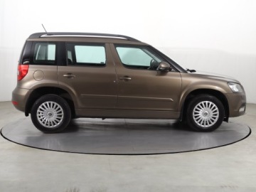 Skoda Yeti Outdoor 2.0 TDI 150KM 2015 Skoda Yeti 2.0 TDI, Salon Polska, 4X4, DSG, Navi, zdjęcie 5
