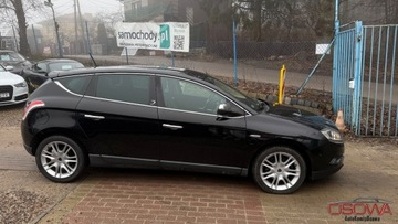 Lancia Delta III Hatchback 1.9 Twinturbo MultiJet 190KM 2011 Lancia Delta 1.9jtd 190KM max wersja asyst parkowania ledy xenon skora 1.r, zdjęcie 5