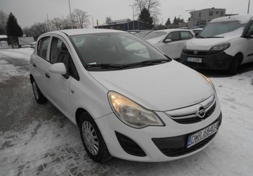 Opel Corsa D Hatchback 5d Facelifting 1.3 CDTI ECOTEC 75KM 2013 Opel Corsa Opel Corsa D 1.3 DIESEL 75 KM 1.2 Diesel 75KM, zdjęcie 2