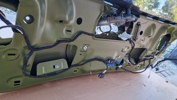 VÍKO KUFRU VW TAIGO W BARVA LD6J JAKO NOVÁ ORIGINÁLNÍ