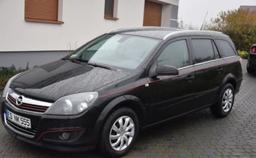 Opel Astra H Kombi 1.4 TWINPORT ecoFLEX 90KM 2009 Opel Astra 1.4B 2009r Klimatyzacja, Nowy rozrz...