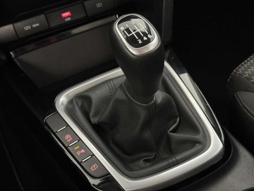 Kia Ceed III Kombi Facelifting 1.5 T-GDI 160KM 2022 Kia Ceed 1.5T-GDI 160KM M Alu LED Kamera Vat 23 SSU 1.5 Benzyna, zdjęcie 23