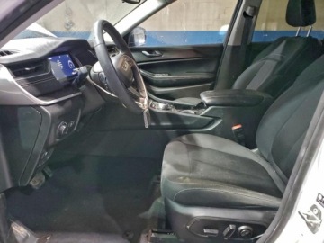 Jeep Grand Cherokee V 2023 Jeep Grand Cherokee Laredo 2023 3.6 Benzyna 293KM, zdjęcie 7