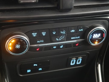 Ford Ecosport II SUV Facelifting 1.0 EcoBoost 125KM 2018 Ford Ecosport 1.0 EcoBoost, Salon Polska, zdjęcie 12