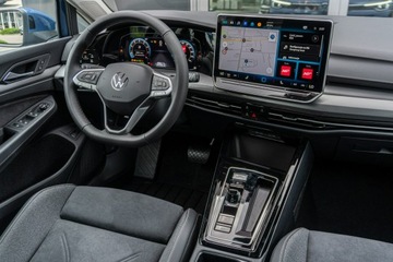 Volkswagen Golf VIII Variant 1.5 eTSI 150KM 2024 Volkswagen Golf Variant Style 1.5 eTSI 150 KM DSG, zdjęcie 25