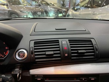 BMW Seria 1 F20-F21 2011 BMW Seria 1 2.0 benzyna M- PAKIET Bardzo ladny stan MOZLIWA ZAMIANA 2.0, zdjęcie 27