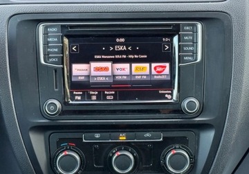 Volkswagen Jetta VI Sedan Facelifting 2.0 TDI 110KM 2016 Volkswagen Jetta Salon Polska ,Czujniki parkowania, FV-VAT 23 2.0 Diesel, zdjęcie 11