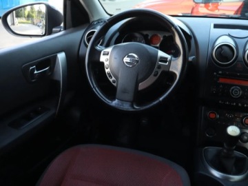 Nissan Qashqai I Crossover 1.5 dCi 106KM 2008 Nissan Qashqai 1.5 dCi, Klima, Klimatronic, zdjęcie 6