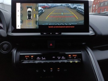 Toyota C-HR II SUV Plug-In 2.0 Hybrid Dynamic Force Plug-in  223KM 2024 Toyota C-HR 2.0 PHEV GR Sport 2.0 Plug-In 223KM GR, zdjęcie 16