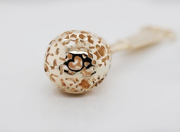 ЗОЛОТАЯ ПОГРЕМКА НА КРЕСТИЕ, ГРАВИРОВКА БЕСПЛАТНАЯ!