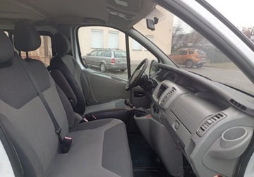 Renault Trafic II Kabina 2.0 dCi 115KM 2009 Renault Trafic Zarejestrowany - 2,0 - 114 KM - 9 osob 2.0 Diesel 114KM, zdjęcie 12