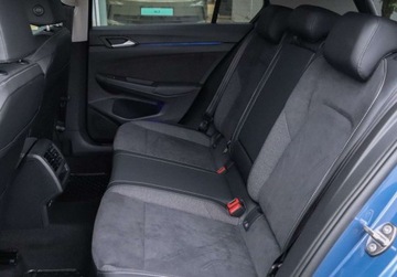 Volkswagen Golf VIII Hatchback Facelifting 1.5 TSI 150KM 2025 Volkswagen Golf 150 KM, Art Velours, Pakiet Zimowy, od reki 1.5 Benzyna, zdjęcie 11