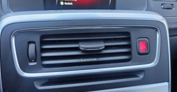 Volvo V60 I 2016 Volvo V60 2.0 Moc 240 KM benzyna - GAZ 2.0 Benzyna 240KM, zdjęcie 21