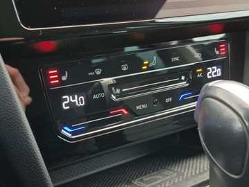 Volkswagen Passat B8 Variant Facelifting 2.0 TDI SCR 150KM 2022 Volkswagen Passat Variant FULL LEDDSG Masaze Virtual HAK Faktura VAT, zdjęcie 25