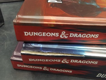 Подарочный набор основных книг правил Dungeons & Dragons RPG, набор правил, Франция
