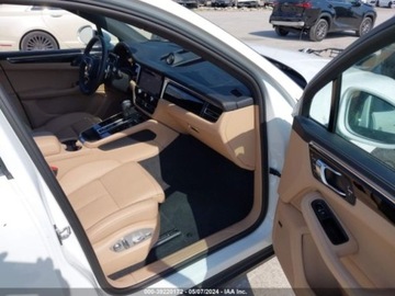 Porsche Macan 2024 Porsche Macan Porsche Macan 2024r., 4x4, 2.0L 2.0 Benzyna 261KM, zdjęcie 9