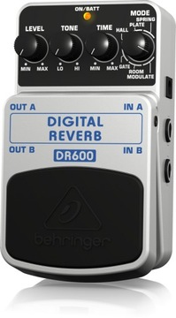 DR600 Digital Reverb Podłogowy efekt gitarowy Behringer