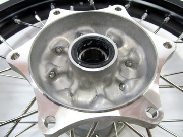 Заднее колесо задний диск Dirt Star 18 -2.15 Honda CRF 450 2022 г.