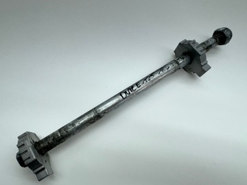 KTM DUKE RC 125 200 390 OŚKA TYŁ TYLNA