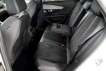 Peugeot 3008 II Crossover Facelifting  1.6 PureTech 180KM 2022 Peugeot 3008 GT LINE kamera skóra NAWI grip, zdjęcie 21