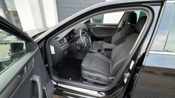 Skoda Superb III Kombi Facelifting 2.0 TDI SCR 150KM 2022 SKODA SUPERB 2.0 TDI DSG 150 KM, NETTO: 81.220 ZŁ + VAT, zdjęcie 13