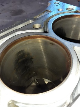 BLOK SILNIKA SLUPEK MERCEDES CLA GLA 1.6 CGI M270