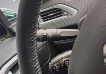 Peugeot 2008 I SUV Facelifting 1.2 PureTech 110KM 2017 Peugeot 2008 1.2 PB 110KM Style Salon PL Serwis ASO Gwarancja 1.2 Benzyna, zdjęcie 12