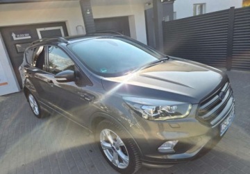 Ford Kuga II SUV Facelifting 1.5 EcoBoost 150KM 2018 Ford Kuga Swiezo sprowadzony Zarejestrowany Ubezpieczony. 1.5 Benzyna, zdjęcie 7