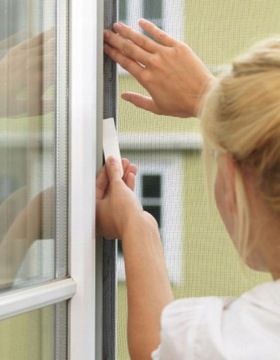 МОСКИТНАЯ СЕТКА ОТ ОКОННЫХ НАСЕКОМЫХ 150х150 + БЕЛАЯ ВЕЛКРО ПРОТИВ КОМАРНЫХ ФИС