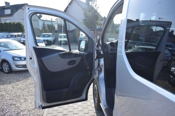 Renault Trafic III Furgon 1.6 dCi 95KM 2017 Renault Trafic 1.6 DCI, 9-OSOBOWY, Rodzinny, K..., zdjęcie 13