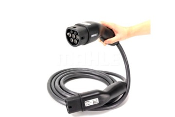 ПРЯМОЙ ЗАРЯДНЫЙ КАБЕЛЬ ЭЛЕКТРОМОБИЛЯ КОЛИЧЕСТВО ФАЗ 3 ЗАДНЯЯ ВИЛКА