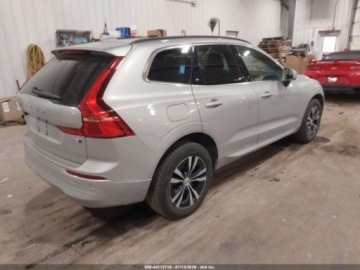 Volvo XC60 II 2023 Volvo XC 60 2023r., 4x4, 2.0L 2.0 Hybryda 247KM, zdjęcie 3