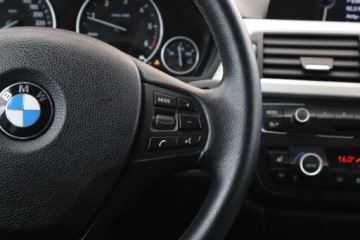 BMW Seria 3 F30-F31-F34 Touring 2.0 318d 143KM 2013 BMW 3 318 d, Navi, Klima, Klimatronic, Tempomat, zdjęcie 17