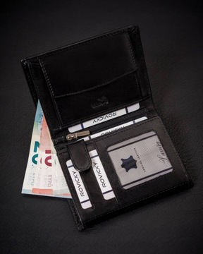 Skórzany portfel męski wyposażony w system RFID - Rovicky