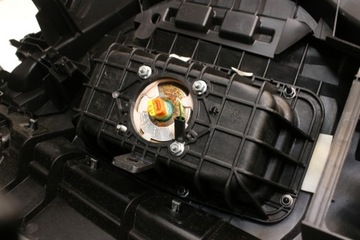 DESKA KONZOLA ULOŽENÍ ORIGINÁLNÍ PEUGEOT 508 I FACELIFT 15R.