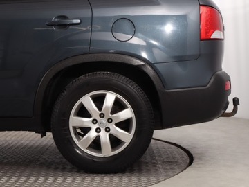 Kia Sorento II SUV 2.2 CRDi 197KM 2011 Kia Sorento 2.2 CRDi, 194 KM, Klima, Parktronic, zdjęcie 12