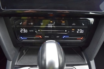 Volkswagen Passat B8 Variant Facelifting 2.0 TDI SCR 200KM 2022 Volkswagen Passat 2.0 TDi 200KM DSG7 Business SalonPL ASO NaviKameraTravel, zdjęcie 22