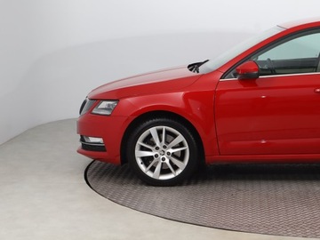 Skoda Octavia III Liftback Facelifting 2.0 TSI  190KM 2019 Skoda Octavia 2.0 TSI, Salon Polska, 4X4, DSG, zdjęcie 14