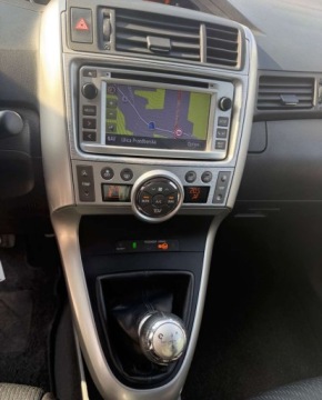 Toyota Verso Minivan 2.0 D-4D 126KM 2012 Toyota Verso Toyota Verso 2.0 D-4D Travel 2.0 Diesel 126KM, zdjęcie 9