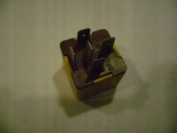 Автомобильная эстафета 12 В 40a Omron Supply of Troupts