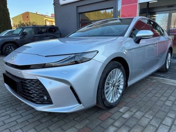 Toyota Camry IX 2026 Comfort 2.5 Hybrid Dynamic Force 231KM | Tempomat adaptacyjny!, zdjęcie 1